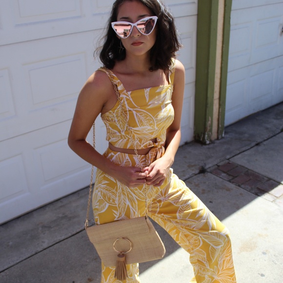 🚨//The Anita 2 piece Set// Yellow tropical print - Picture 7 of 8